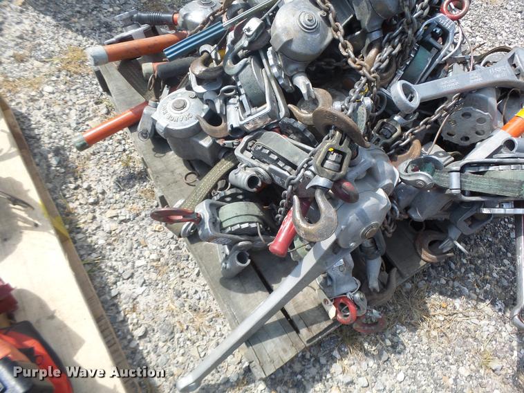 image for item DF9349 (3) pallets of tools and toolboxes