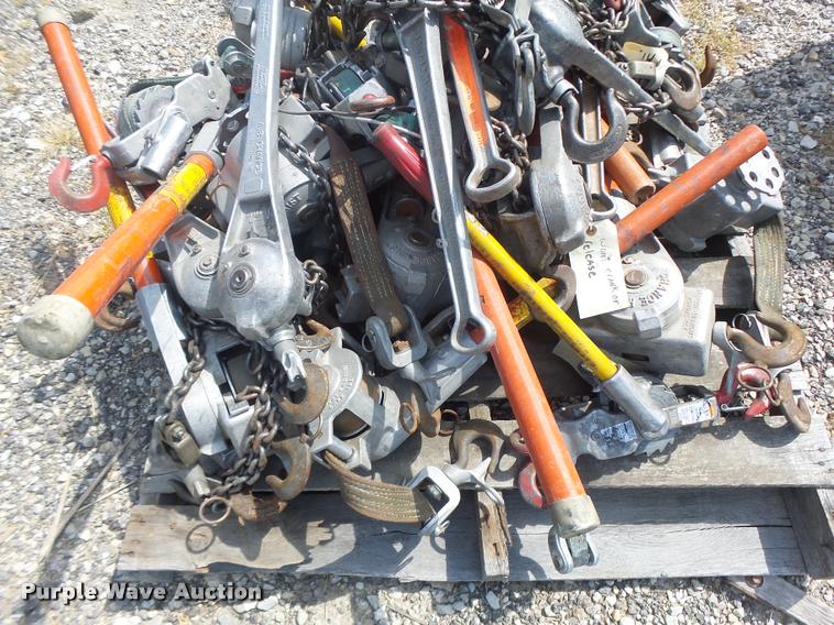 image for item DF9349 (3) pallets of tools and toolboxes