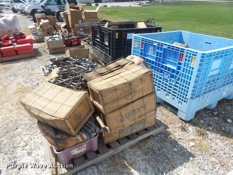 image for item DF9350 (4) pallets of electrical parts and accessories