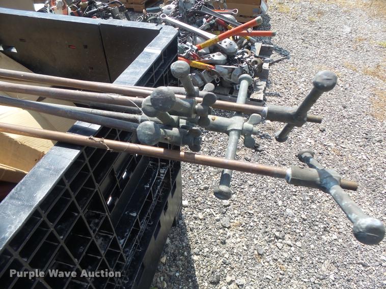 image for item DF9350 (4) pallets of electrical parts and accessories