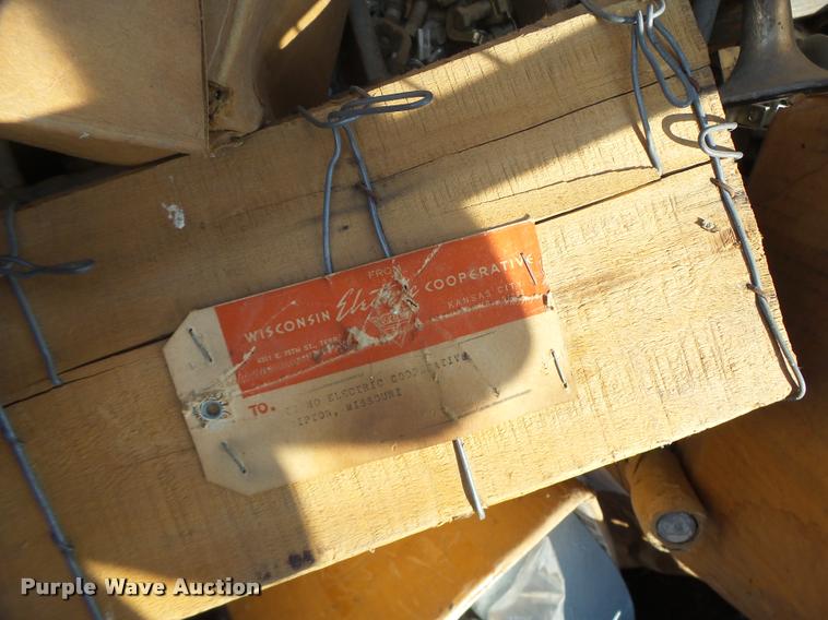 image for item DF9350 (4) pallets of electrical parts and accessories