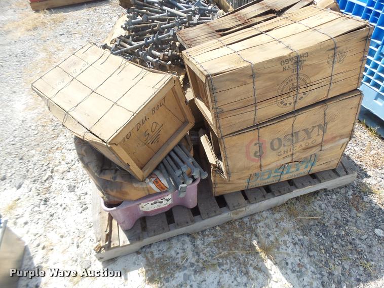 image for item DF9350 (4) pallets of electrical parts and accessories