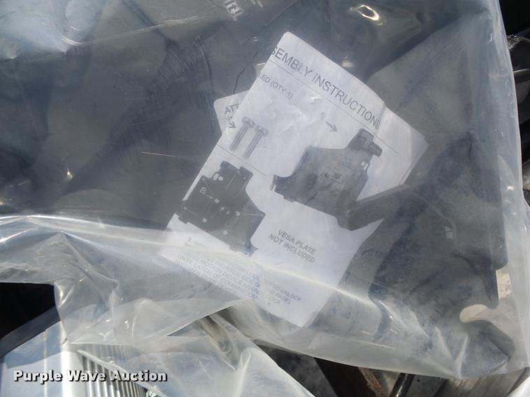 image for item DF9351 Pallet of computer ram mounts