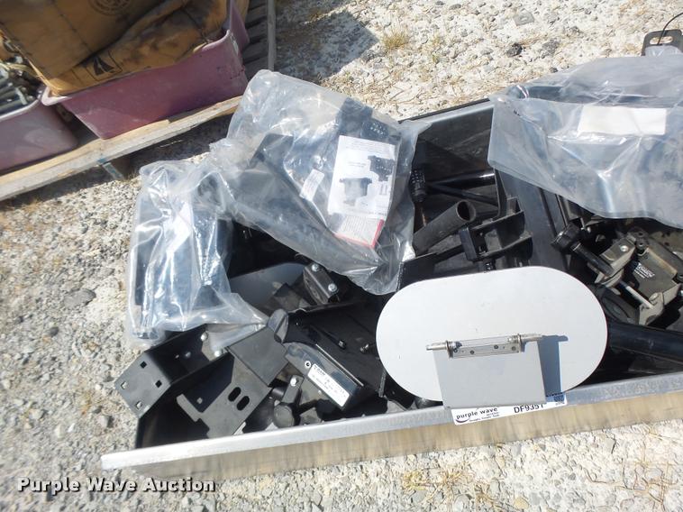 image for item DF9351 Pallet of computer ram mounts