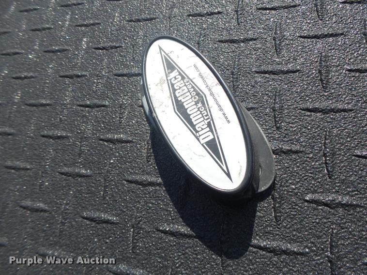 image for item DF9352 (3) tonneau covers