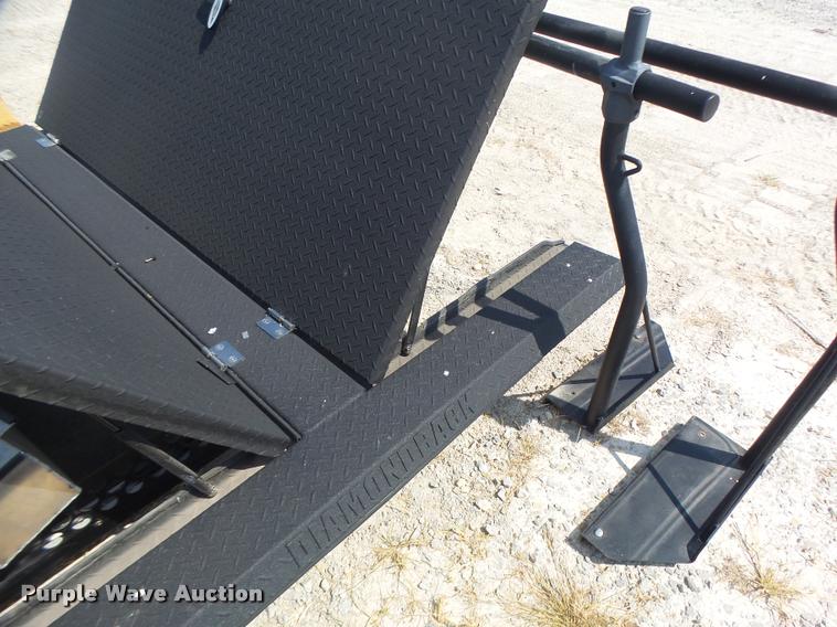 image for item DF9352 (3) tonneau covers