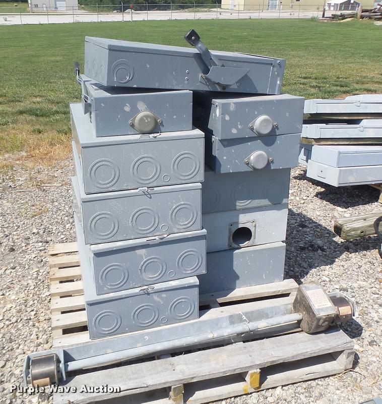 image for item DF9353 Building materials