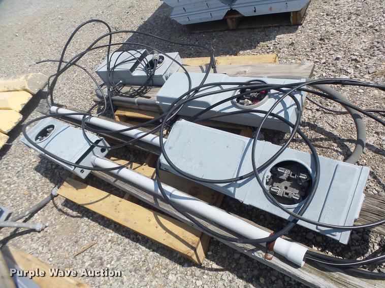 image for item DF9353 Building materials