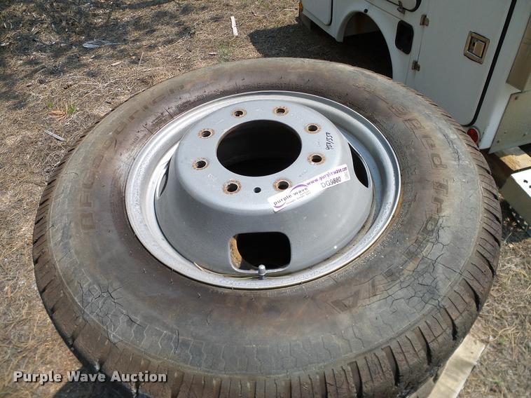 image for item DG9880 245/75R17 tires