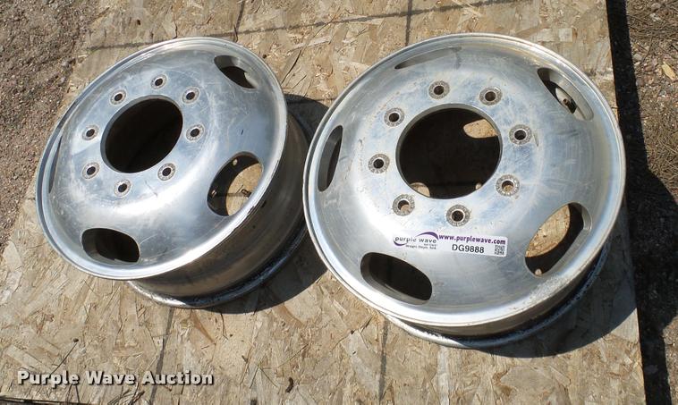 image for item DG9888 (2) wheels