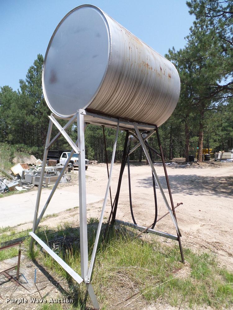 image for item DG9895 Fuel tank