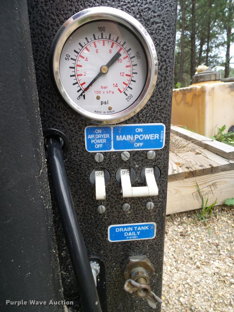 image for item DG9903 Gast P05860H2T air compressor