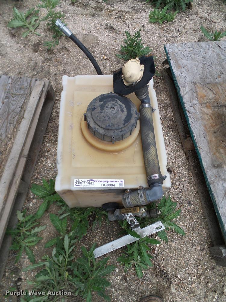 image for item DG9904 Hydraulic tank