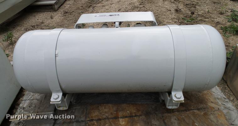image for item DG9905 Propane tank
