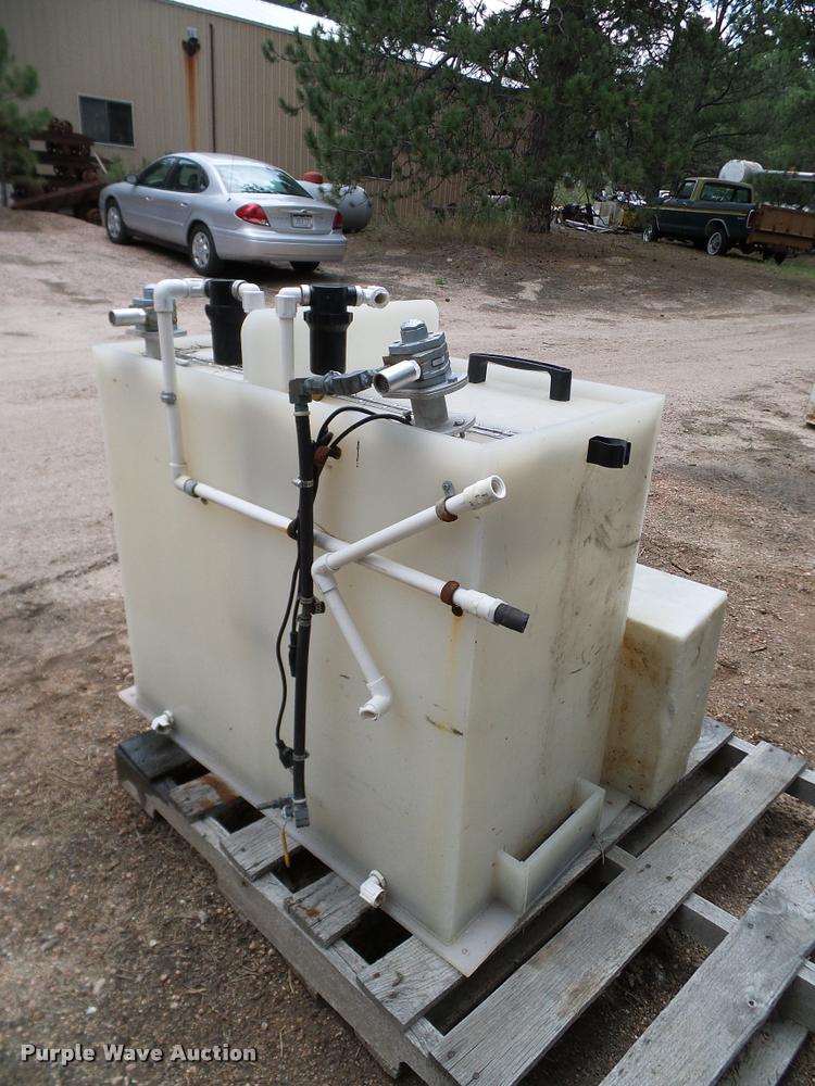 image for item DG9910 Sewer van parts