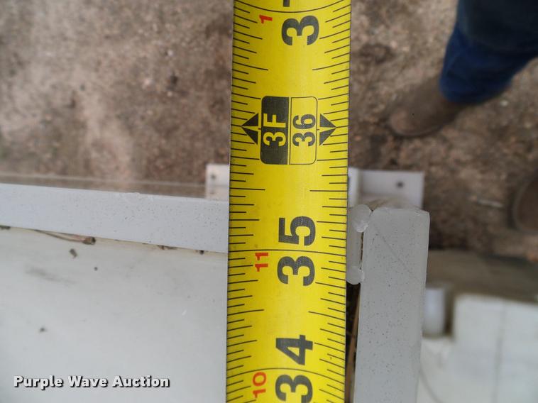 image for item DG9910 Sewer van parts