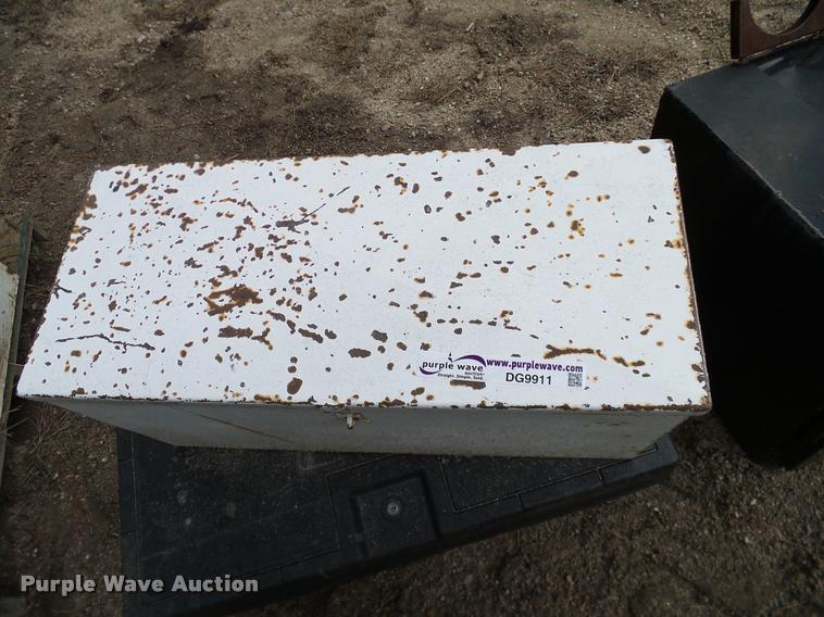 image for item DG9911 (2) toolboxes