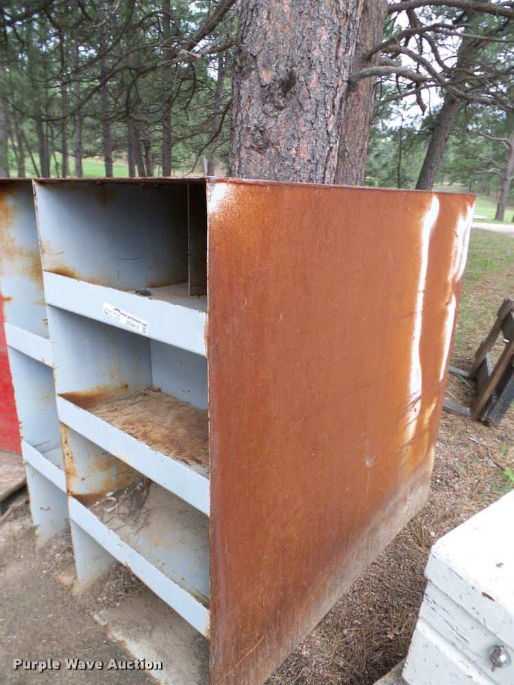 image for item DG9913 Parts bin