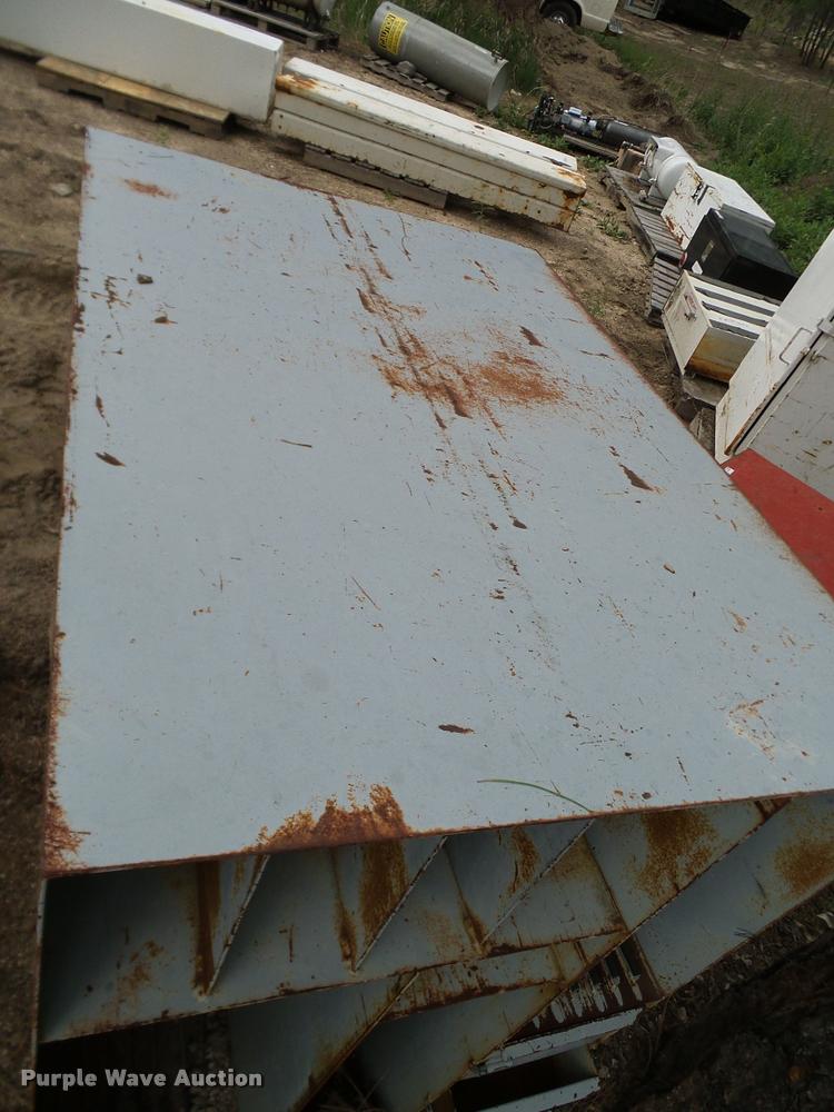 image for item DG9913 Parts bin