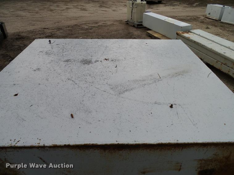 image for item DG9915 Tool chest