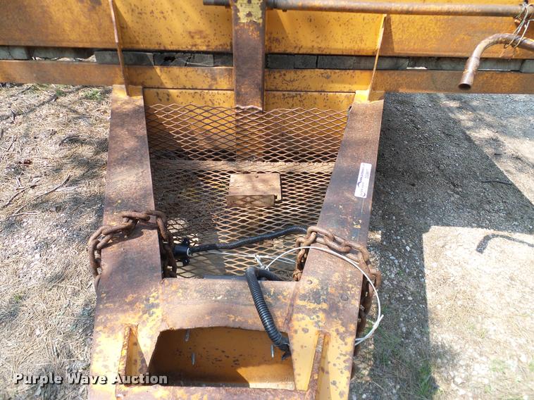 image for item DG9917 1997 Econoline SP623DF equipment trailer