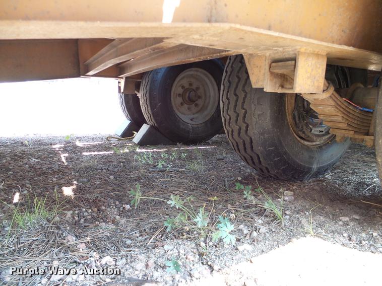 image for item DG9917 1997 Econoline SP623DF equipment trailer