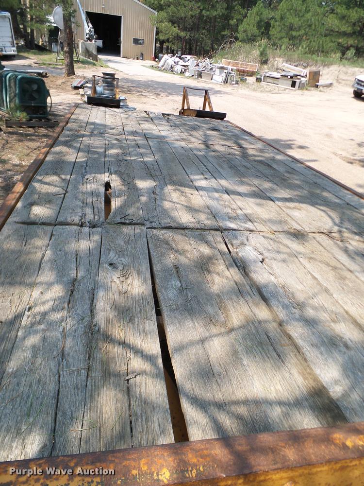 image for item DG9917 1997 Econoline SP623DF equipment trailer