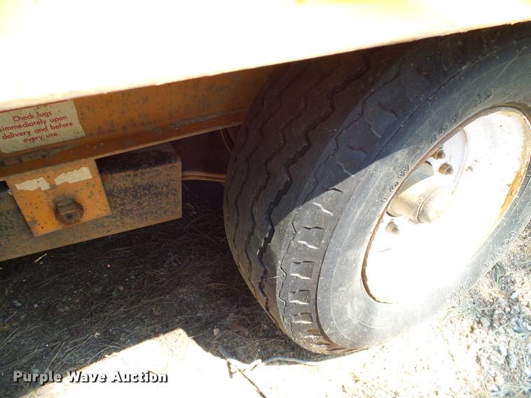 image for item DG9917 1997 Econoline SP623DF equipment trailer