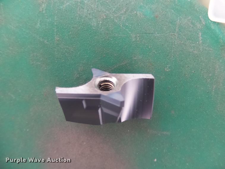 image for item DH9687 (35) Kennametal Inc. fine grain grade bits