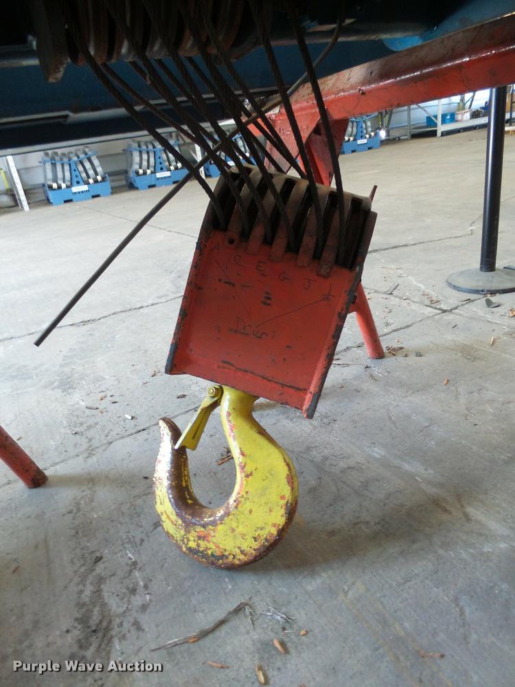 image for item DH9689 Shaw Box hoist