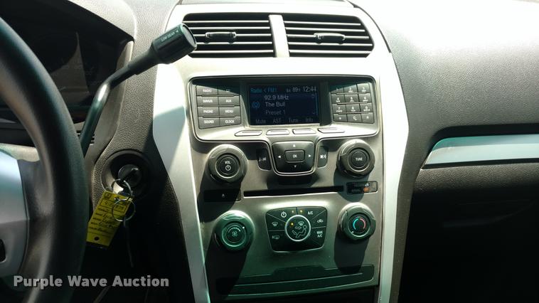 image for item DI9803 2013 Ford Explorer Police Interceptor SUV