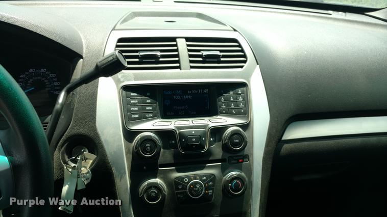 image for item DI9804 2013 Ford Explorer Police Interceptor SUV