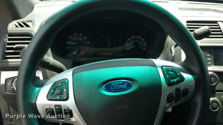 image for item DI9804 2013 Ford Explorer Police Interceptor SUV