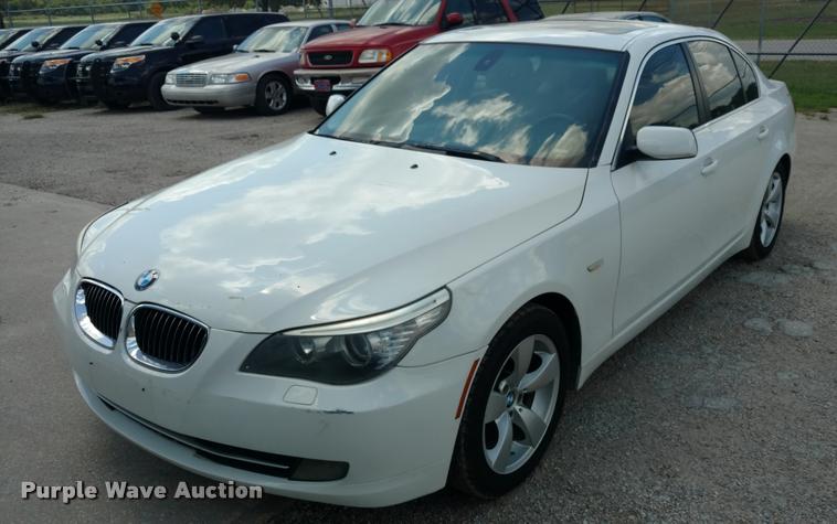 image for item DI9808 2008 BMW 528i