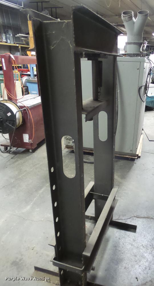 image for item DK9374 Carolina 30 ton press frame