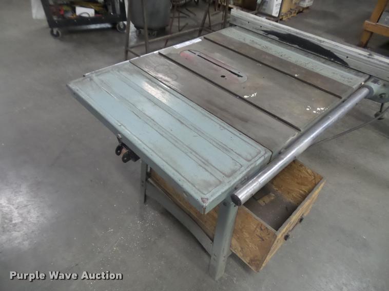 image for item DK9377 Delta table saw
