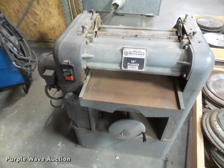 Delta Rockwell planer in Manhattan, KS Item DK9379 sold Purple Wave