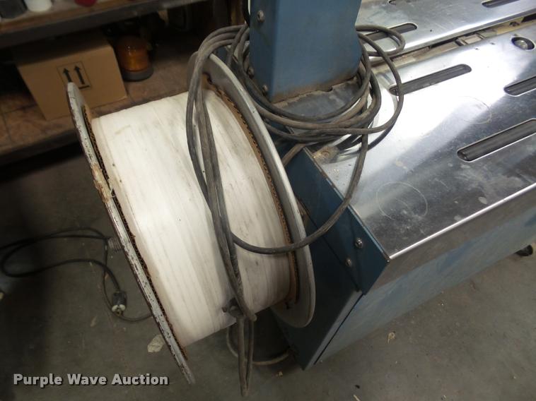 image for item DK9382 Oval 415 strapping machine