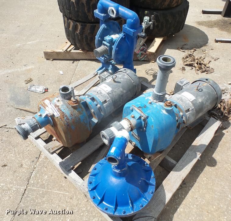 image for item DK9394 (3) pumps