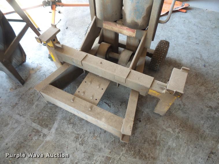 image for item DK9414 Walker pneumatic bumper jack