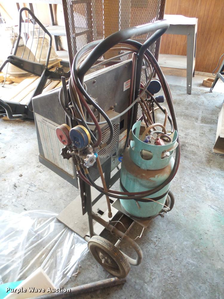 image for item DK9415 Robinair SPX Cooltech 134 AC unit