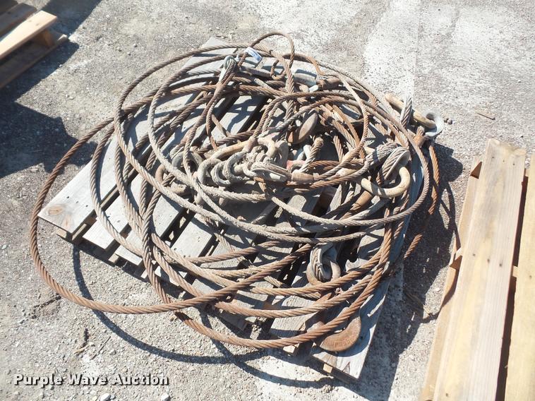 image for item DK9423 (3) spreader cables with hooks