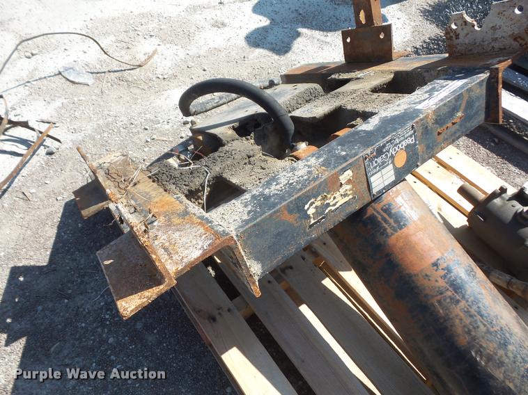 image for item DK9424 Peabody Galion three stage single ram hoist