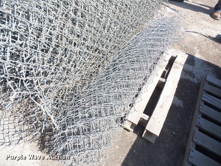 image for item DK9425 Chainlink fence