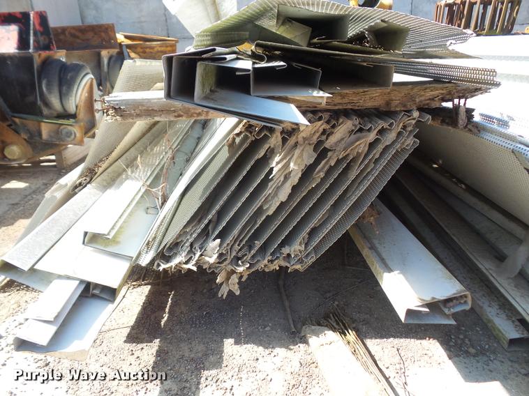 image for item DK9426 Approximately 30 panels of soffit