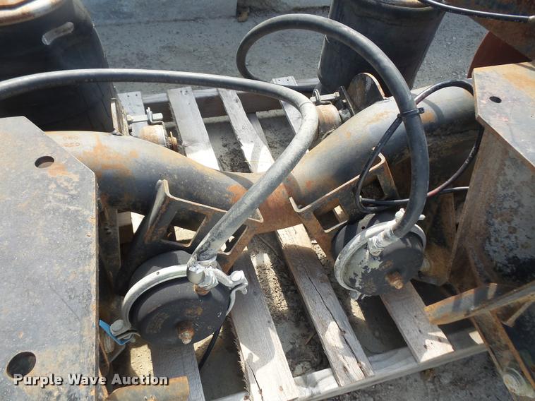 image for item DK9429 Ridewell tag axle