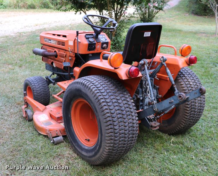 image for item DK9536 Kubota B7200 tractor