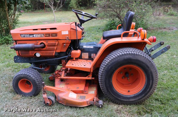 image for item DK9536 Kubota B7200 tractor