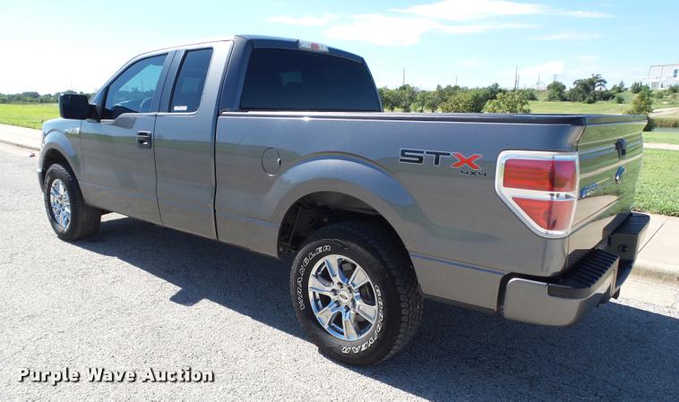 image for item DL9040 2013 Ford F150 SuperCab pickup truck