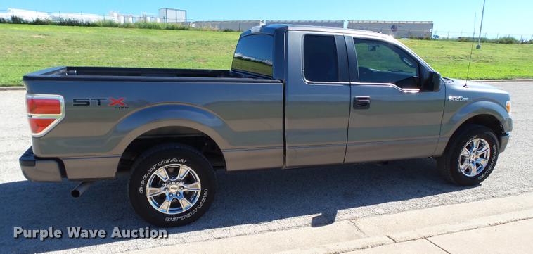 image for item DL9040 2013 Ford F150 SuperCab pickup truck